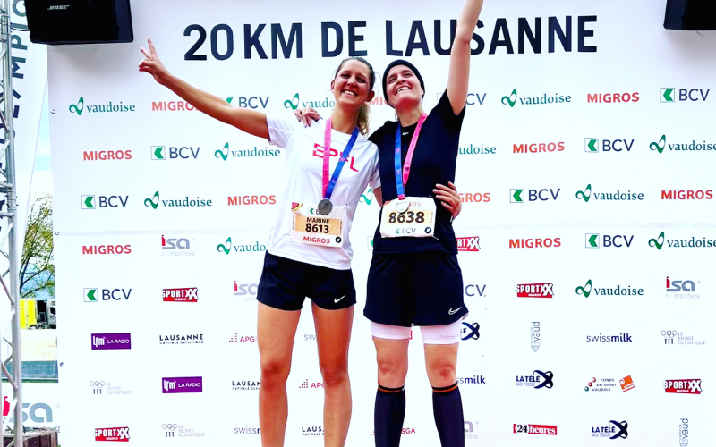 Runner improves Lausanne 10K time from 50:55 to 48:44 using RunMotion training plan.
