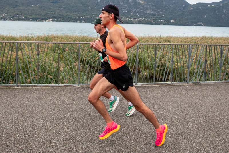 Runner following a half marathon training plan to break 90 minutes in endurance running