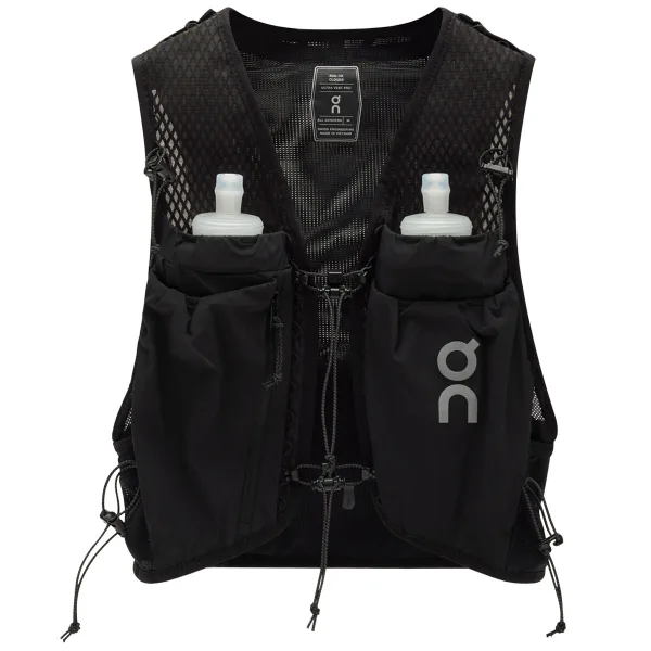 Comparison of the best trail running vests for 2026, featuring top hydration pack options.