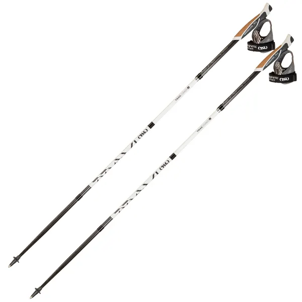 Top trail running poles for 2026, designed for stability and efficiency on steep mountain trails