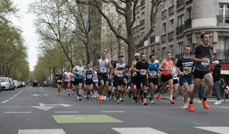 Runner following an 8 or 12 week marathon training plan targeting a 3:30 finish time