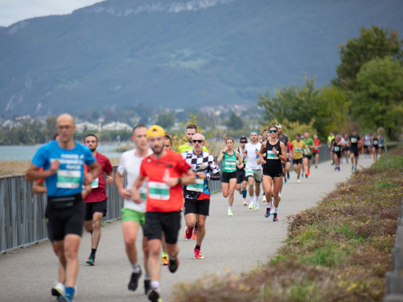 Runner following a 4:30 marathon training plan to complete 26.2 miles strong