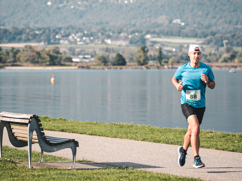 Runner training for their first marathon with a smart plan to finish strong on race day